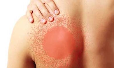 болка под лявата лопатка